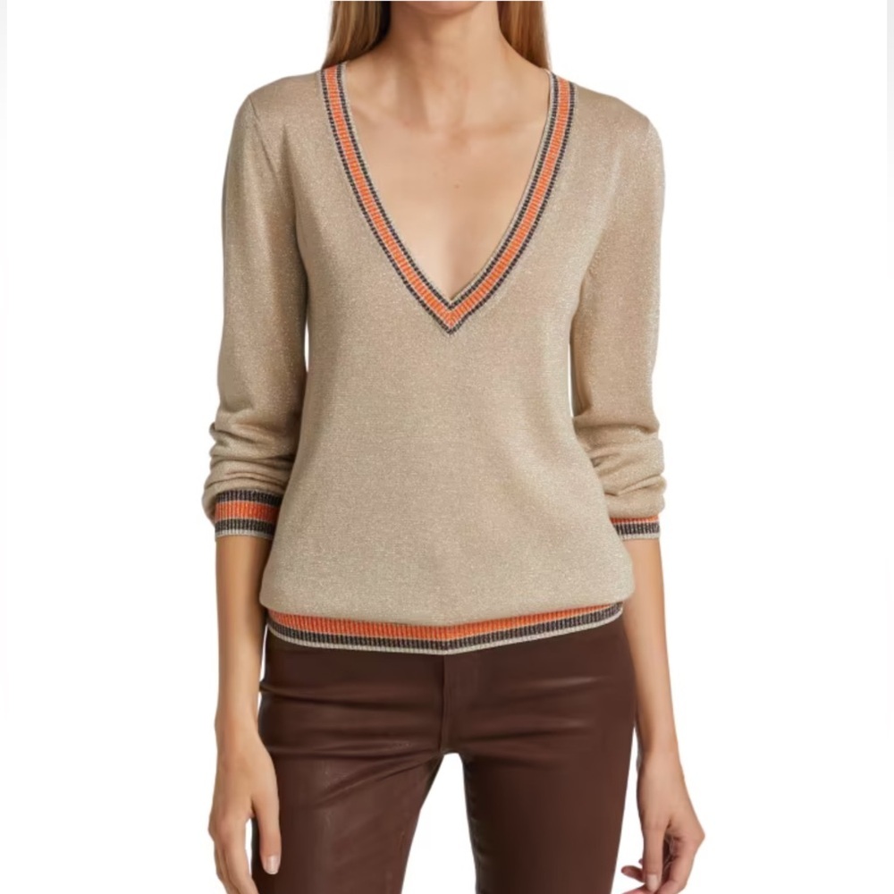 L’Agence Destiny v-neck sweater with metallic sheen Size Large